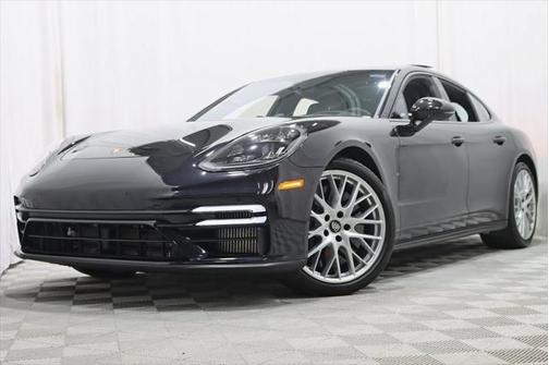 2021 Porsche Panamera Turbo S