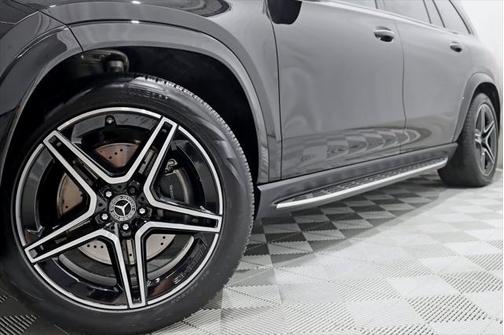 2024 Mercedes-Benz GLS 450 4MATIC