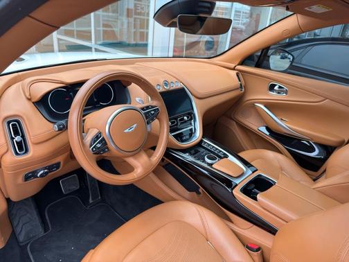 2023 Aston Martin DBX Base