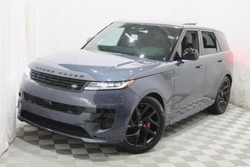 2024 Land Rover Range Rover Sport SE