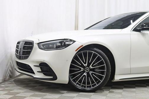 MANUFAKTUR Diamond White 2022 Mercedes-Benz S-Class 4MATIC