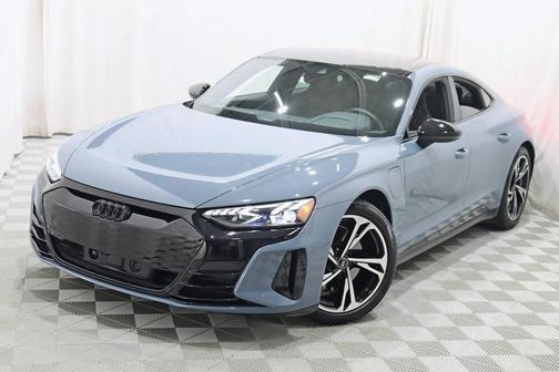 2022 Audi e-tron GT Premium Plus