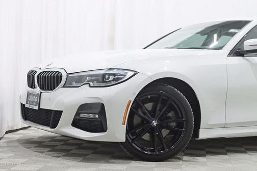 2021 BMW 330 xDrive