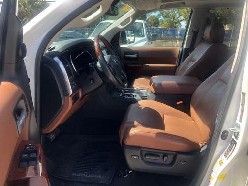 2018 Toyota Sequoia Platinum
