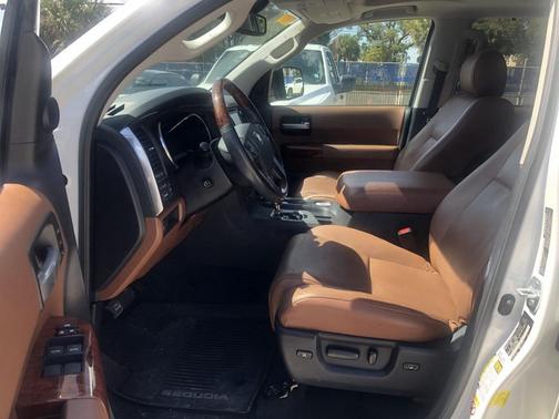 2018 Toyota Sequoia Platinum