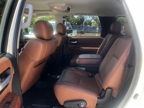 2018 Toyota Sequoia Platinum