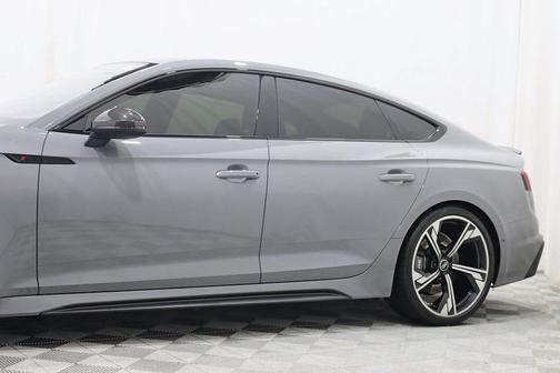 2022 Audi RS 5 2.9T