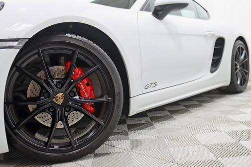 2018 Porsche 718 Cayman GTS