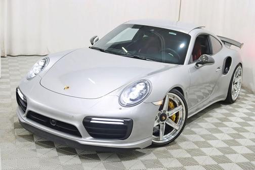 GT Silver Metallic 2018 Porsche 911 Turbo