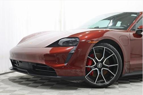 2022 Porsche Taycan 4S