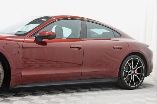 2022 Porsche Taycan 4S
