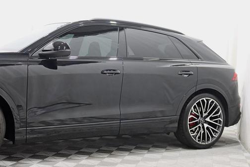 2024 Audi SQ8 4.0T Prestige