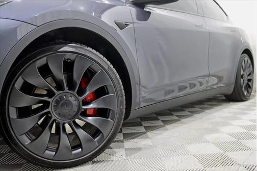 2023 Tesla Model Y Performance Dual Motor All-Wheel Drive