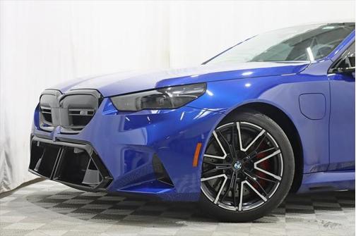 2025 BMW M5 Base