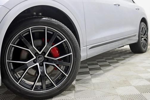 2021 Audi Q8 55 Prestige