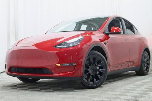 2022 Tesla Model Y Long Range Dual Motor All-Wheel Drive