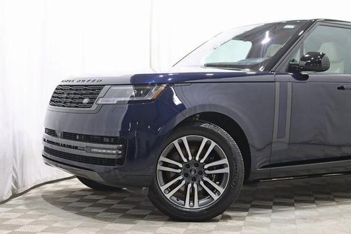 2023 Land Rover Range Rover P530 SE