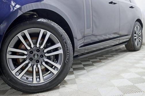 2023 Land Rover Range Rover P530 SE