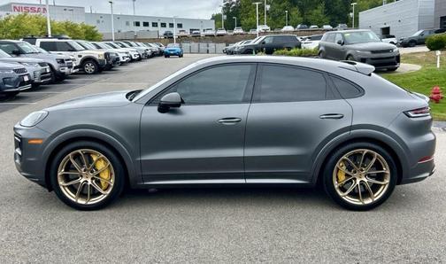 2024 Porsche Cayenne S