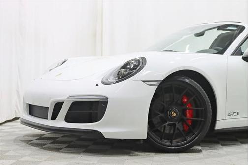 2018 Porsche 911 Targa 4 GTS