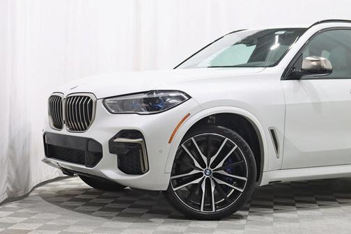 2023 BMW X5 M50i
