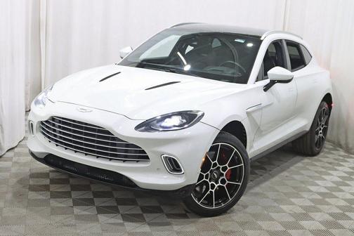 2021 Aston Martin DBX Base