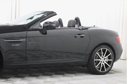 2018 Mercedes-Benz AMG SLC 43 Base