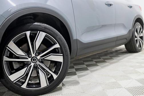 2021 Volvo XC40 Recharge Pure Electric P8