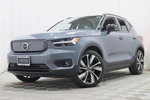 2021 Volvo XC40 Recharge Pure Electric P8