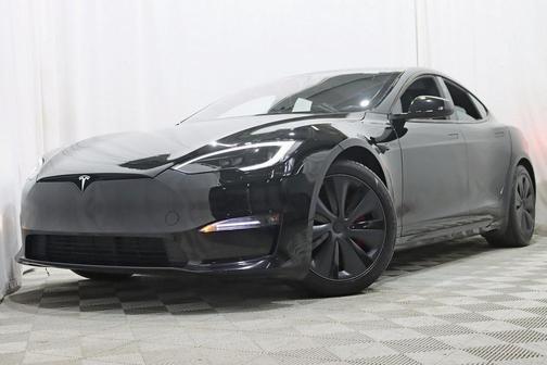 2023 Tesla Model S Plaid