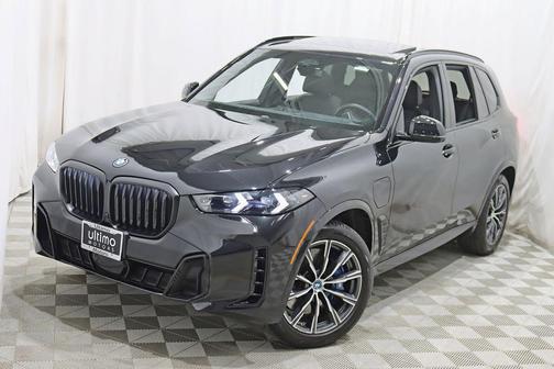 Black Sapphire Metallic 2025 BMW X5 PHEV xDrive50e