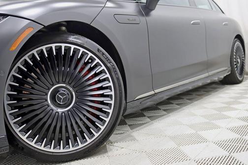 MANUFAKTUR Graphite Grey Magno 2023 Mercedes-Benz AMG EQE 4MATIC+