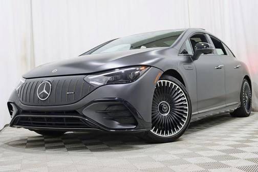MANUFAKTUR Graphite Grey Magno 2023 Mercedes-Benz AMG EQE 4MATIC+