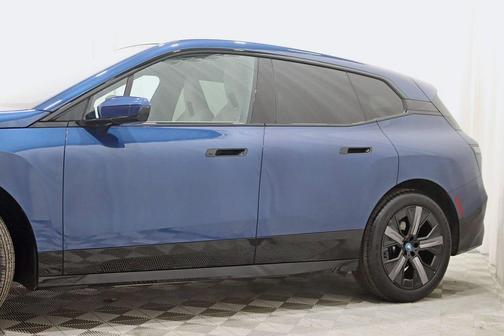2024 BMW iX xDrive50