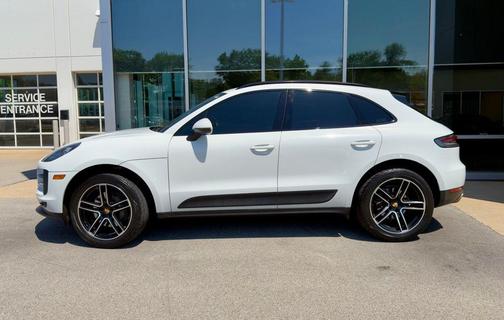 White 2020 Porsche Macan Macan