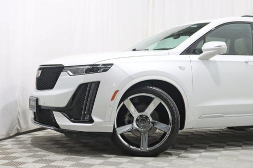 Crystal White Tricoat 2021 Cadillac XT6 Sport AWD
