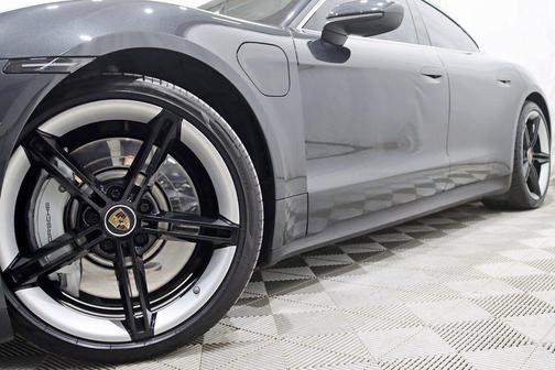 2022 Porsche Taycan 4S