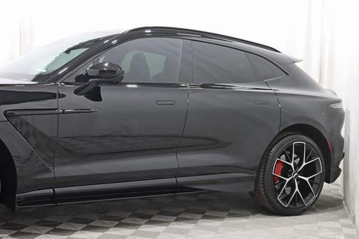 2024 Aston Martin DBX 707