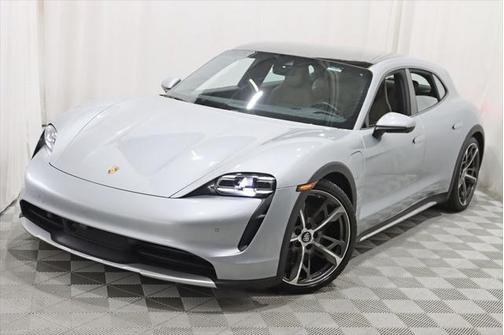 2022 Porsche Taycan Cross Turismo 4