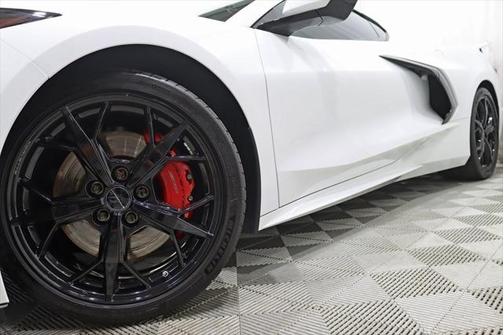 2020 Chevrolet Corvette Stingray w/3LT