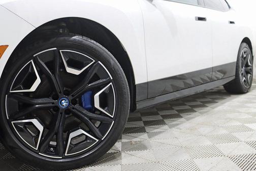 2023 BMW iX xDrive50