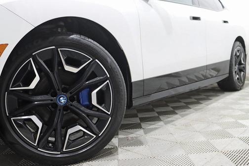 2023 BMW iX xDrive50