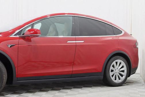 2021 Tesla Model X Long Range Dual Motor All-Wheel Drive