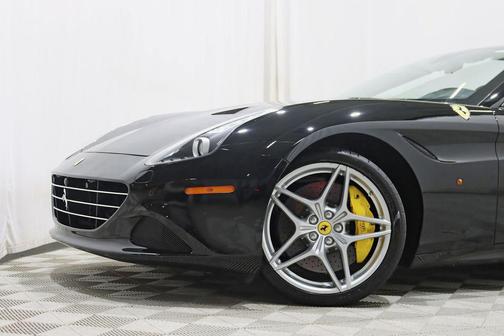Nero Daytona Metallic 2016 Ferrari California T