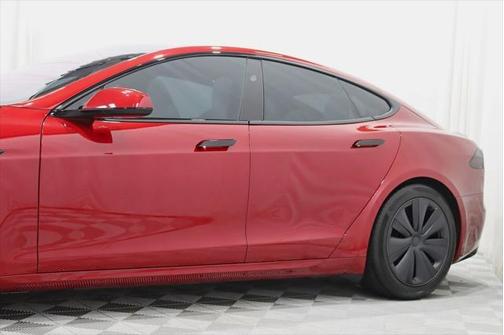 2024 Tesla Model S Long Range