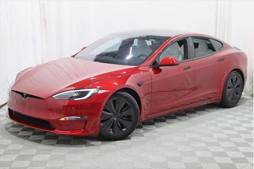 2024 Tesla Model S Long Range