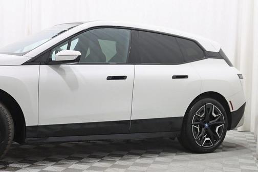 2024 BMW iX xDrive50