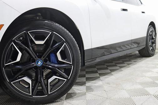 2024 BMW iX xDrive50