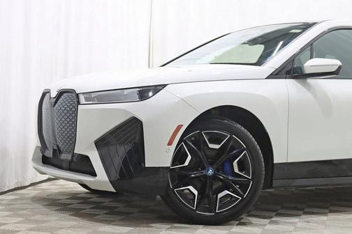 2024 BMW iX xDrive50
