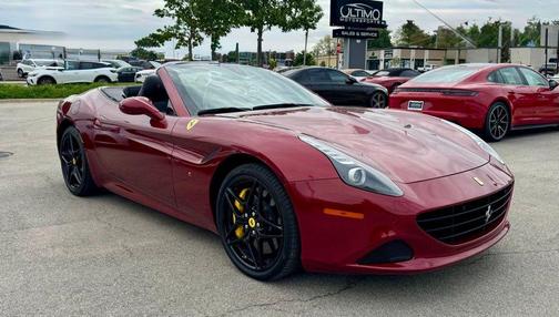 Rosso California 2015 Ferrari California T